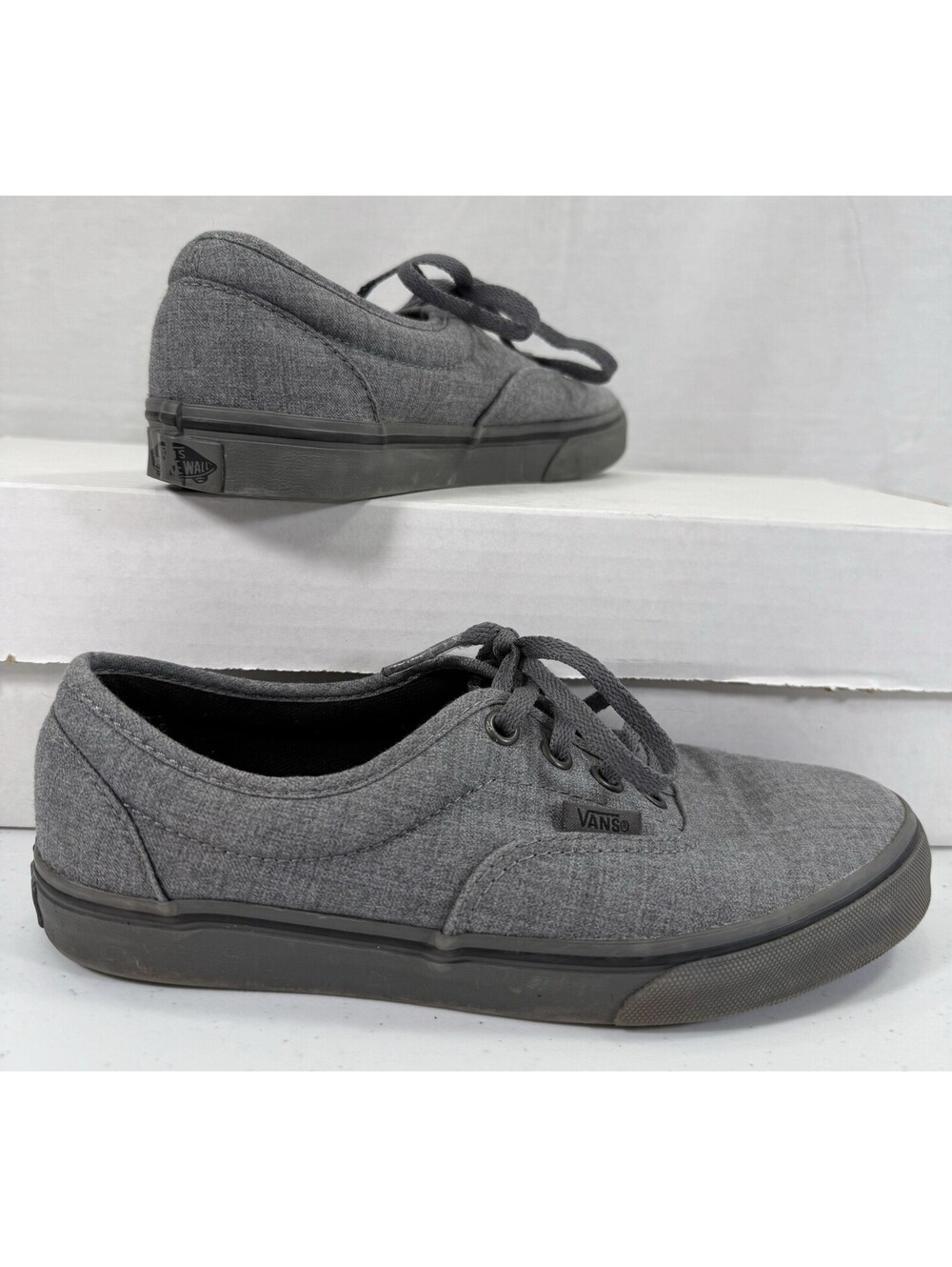 Vans Shoes Youth Mens Size 5 Womens 6.5 Skateboard Sneakers All Gray Canvas TB4R